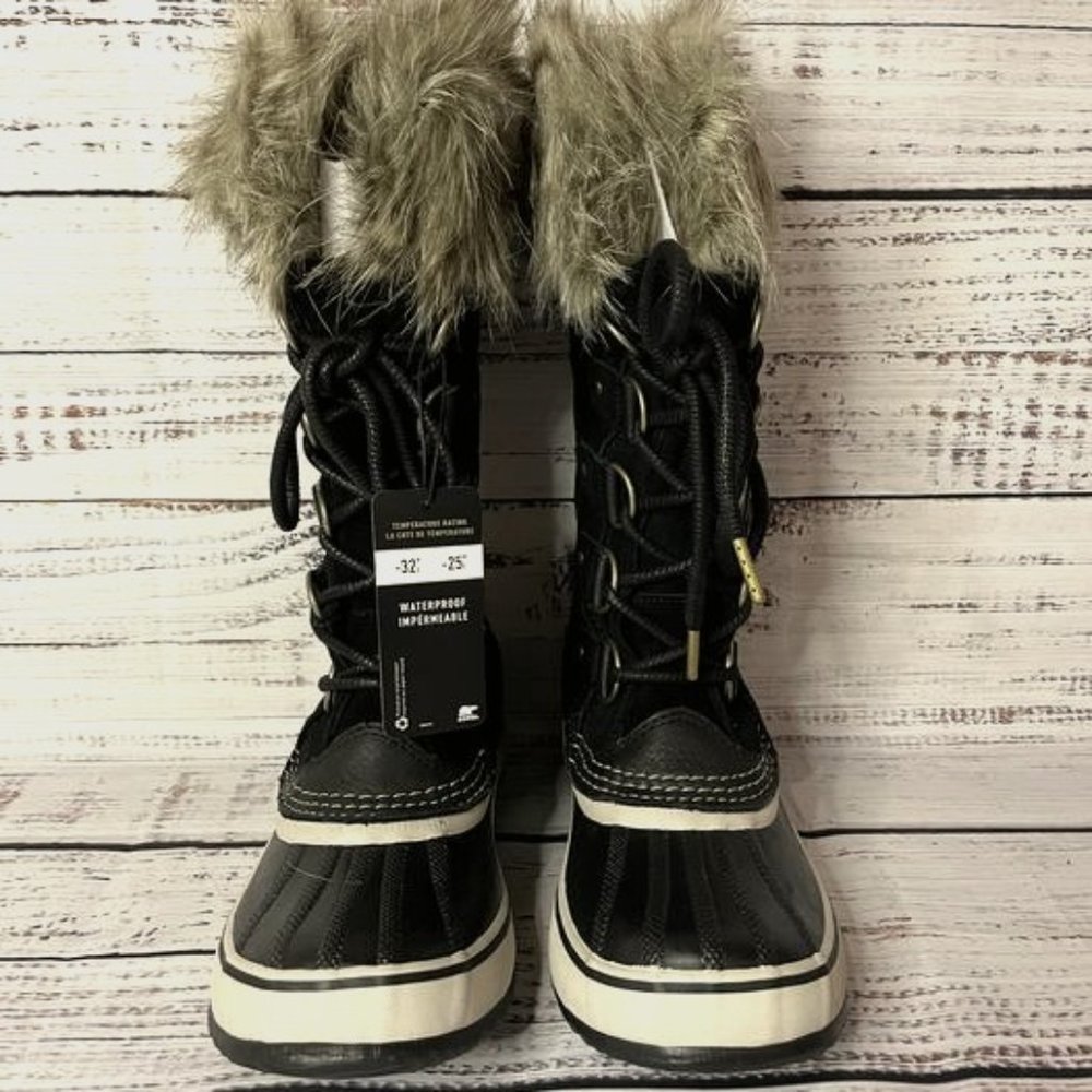 NWT Sorel Joan of Arctic Snow Boot, Size 6.5, Color Black/ Stone